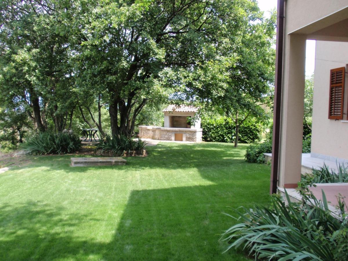 Apartments With A Parking Space Presika, Labin - 7390 Екстериор снимка