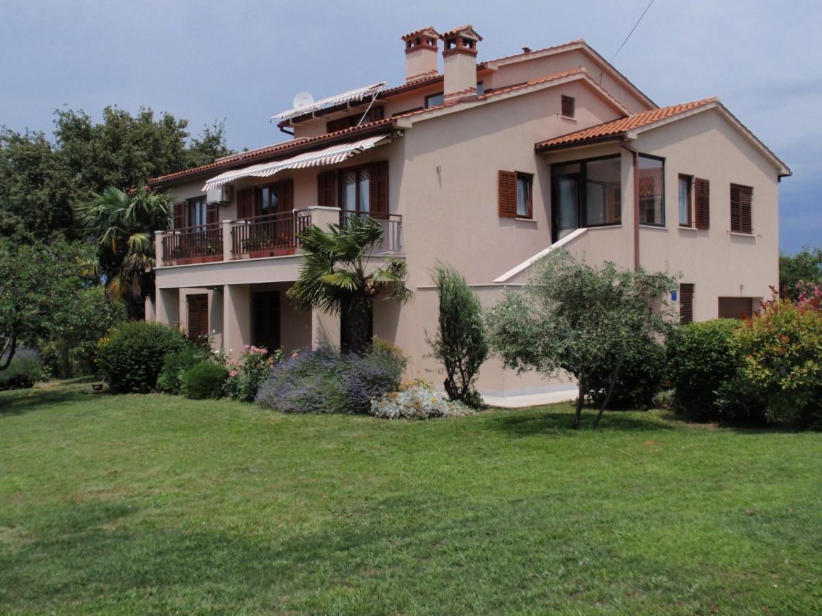 Apartments With A Parking Space Presika, Labin - 7390 Екстериор снимка