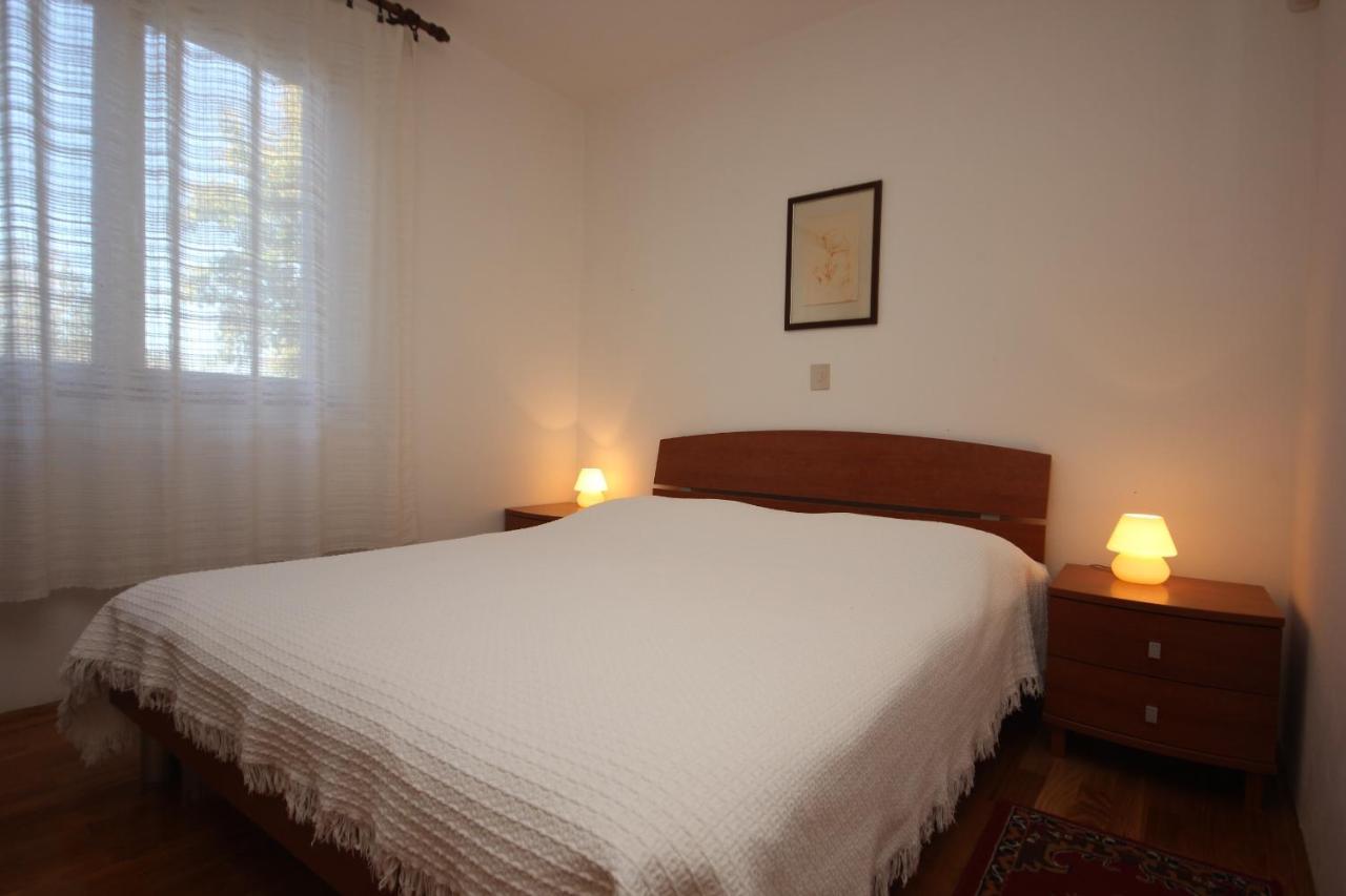 Apartments With A Parking Space Presika, Labin - 7390 Екстериор снимка