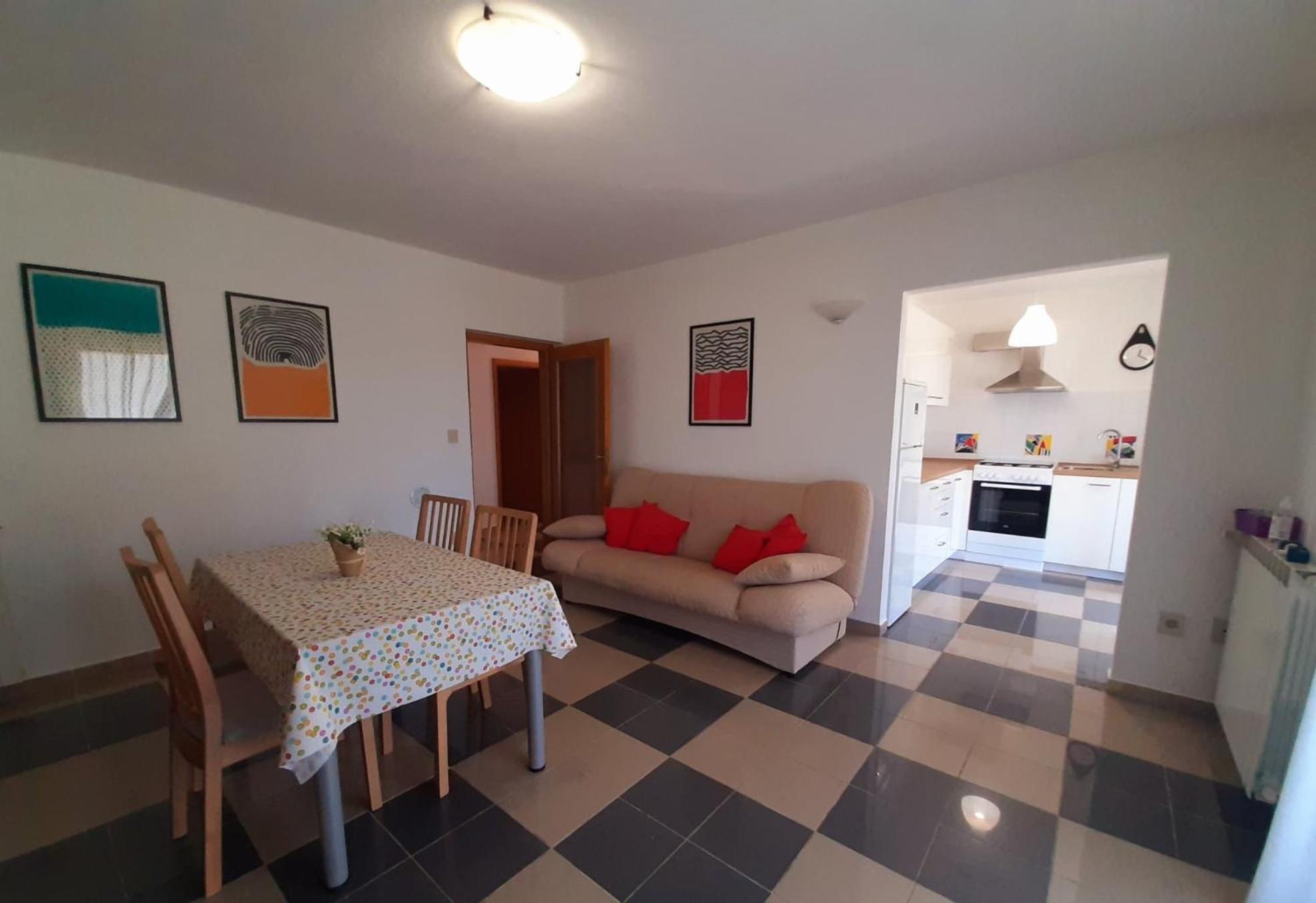 Apartments With A Parking Space Presika, Labin - 7390 Екстериор снимка